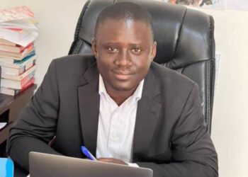 Déguerpissements à Conakry : ‘’l&rsquo;État doit humaniser l&rsquo;action publique’’, plaide l&rsquo;économiste Mohamed Camara
