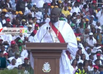 Mamadi Doumbouya aux Guinéens : ‘’On ne construit pas une nation dans la division et on ne bâtit pas la prospérité sur la haine’’