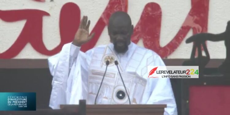 Mamadi Doumbouya aux Guinéens : ‘’On ne construit pas une nation dans la division et on ne bâtit pas la prospérité sur la haine’’