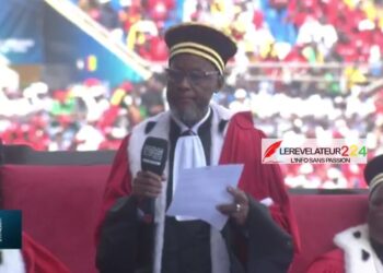 Mamadi Doumbouya aux Guinéens : ‘’On ne construit pas une nation dans la division et on ne bâtit pas la prospérité sur la haine’’