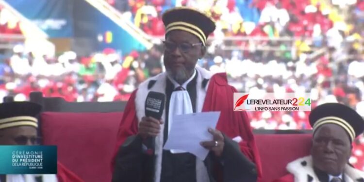 Mamadi Doumbouya aux Guinéens : ‘’On ne construit pas une nation dans la division et on ne bâtit pas la prospérité sur la haine’’