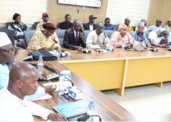 Guinée: Signature d’un protocole d’accord historique entre le Gouvernement et l’Intersyndicale de l’éducation
