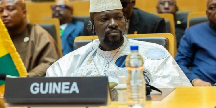 Sommet de l’UA : le baptême du feu réussi de Mamadi Doumbouya à Addis-Abeba