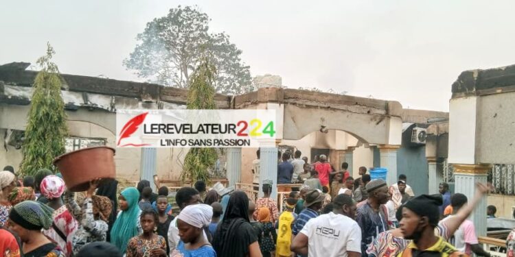 KISSIDOUGOU : Un incendie ravage trois bâtiments dans une concession au quartier Sogbè 3