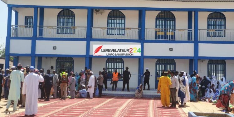 Affaire de machines poclains à Siguiri : Une rencontre décisive tenue à la Préfecture