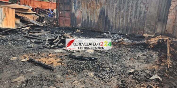 KINDIA : un incendie provoque d’importants dégâts au quartier Caravanserail