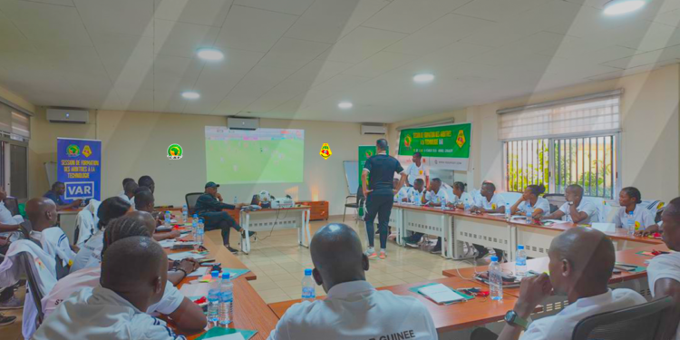 Féguifoot : Début de la session de formation des arbitres et instructeurs d’arbitres à la technologie VAR