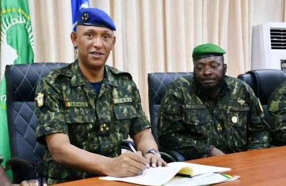 Présidence de la République : Mamadi Doumbouya renforce son équipe de conseillers (Décret)