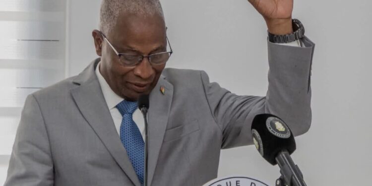Lettre ouverte au Premier ministre – Propositions pour briser la chaîne de thésaurisation et rétablir la confiance entre État, banques primaires et épargnants en Guinée