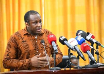 Dr. Karamo Kaba: ‘’Jamais dans l’histoire moderne de la Guinée, nous n’avons injecté autant d’argent en si peu de temps’’