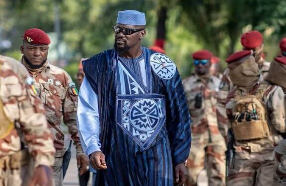 Guinée : Vaste mouvement au sein de la haute hiérarchie militaire