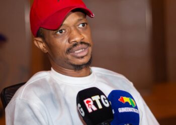 Prise en charge médicale : l’artiste Marcus rejoint son binôme King Salomon en Tunisie, une initiative présidentielle 