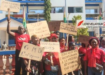 « Place aux jeunes » : manifestation à Boké contre les anciens maires