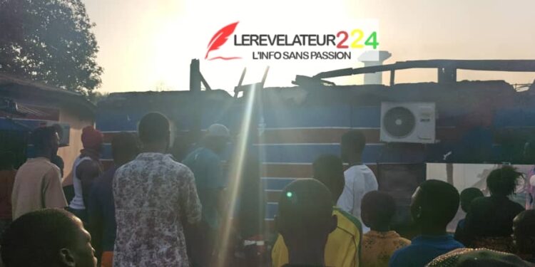 KOLABOUI : un incendie d’origine électrique ravage une boîte de nuit à Solaya