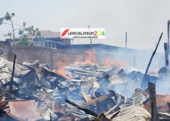 KINDIA : six machines et 2 500 bois, d’une valeur de 800 millions GNF, ravagés dans un incendie