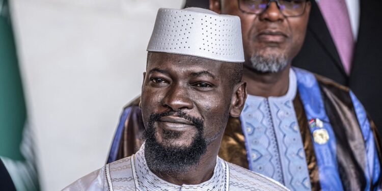 Distinctions de Mérite en Guinée : Sept hauts cadres décorés par le Président Mamadi Doumbouya