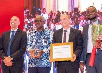 Contenu local : Rio Tinto et SimFer honorent les champions guinéens du projet Simandou