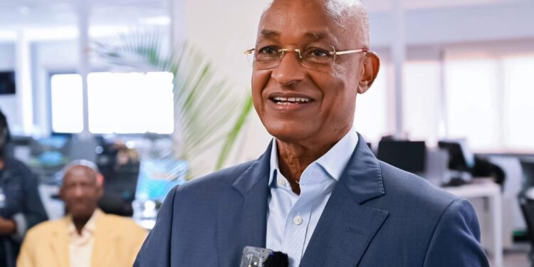 Fête du Travail : Cellou Dalein Diallo rend hommage aux travailleurs et interpelle la diaspora