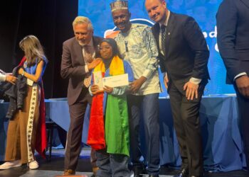La Guinéenne Hadja Karimata Baldé sacrée vice-championne du monde de la Dictée P.G.L au Canada