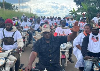 Législatives 2026 : Marée humaine à N’Zérékoré pour Dr Makalé Traoré, la Forêt promet un vote massif au PACT