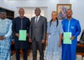 Rio Tinto Guinée signe un protocole d’accord avec l’AGER pour soutenir l’électrification rurale le long du corridor de Simandou (Communiqué)