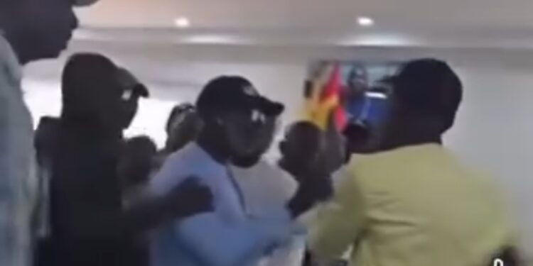 ​Scandale à l&rsquo;OGP : Une vidéo virale dévoile le clash entre Aladji Cellou et son adjoint