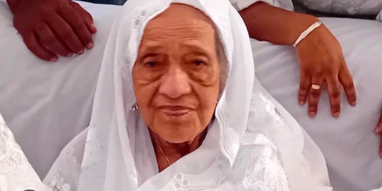 ​Disparition d’une figure historique : La Guinée pleure Hadja Andrée Touré