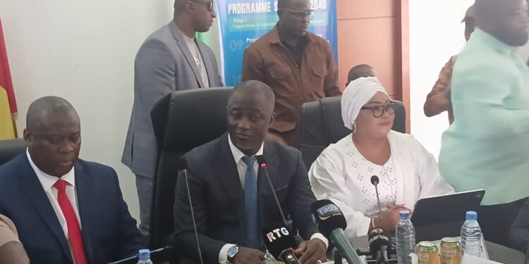 Ministère de la Pêche : Fatima Camara reprend les rênes du département et trace sa feuille de route