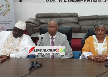 Double scrutin en Guinée : Boubacar Yacine Diallo salue un climat de paix historique et l’« assainissement » réussi de la presse