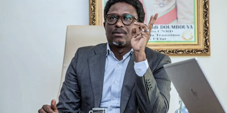 Baccalauréat 2026 : Alpha Bacar Barry annonce une session de rattrapage et rend un hommage poignant à Mamadou Djouma Bah