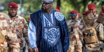 ​Décret : le capitaine de vaisseau Omar Boukoum rappelé de ses fonctions en Arabie Saoudite par Doumbouya 
