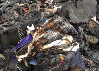 Drame à Gbessia : un incendie nocturne décime une famille entière, le témoignage glaçant du voisinage
