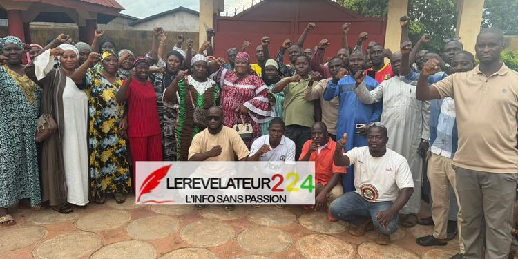 KANKAN : les enseignants contractuels non retenus affichent leur soutien à l’intersyndicale