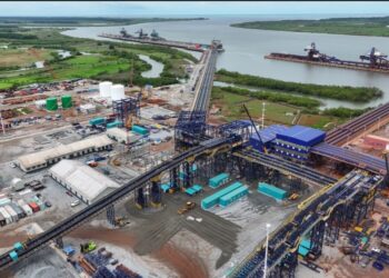 SimFer commence la mise en service progressive d’infrastructures clés au port de Morebaya 