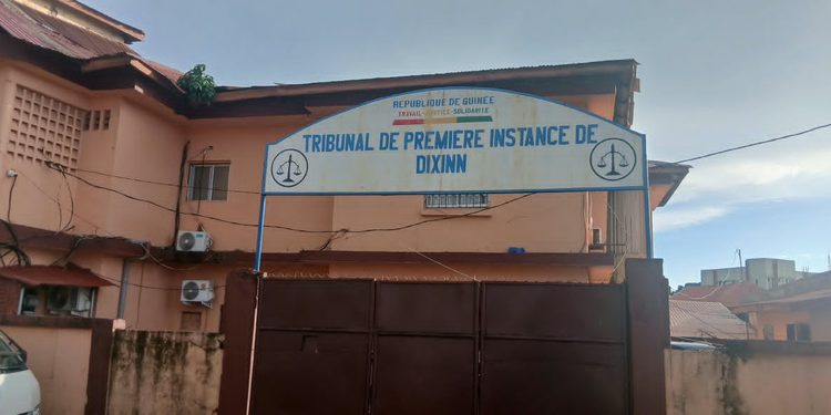 TPI de Dixinn : quatre jeunes condamnés à 50 000 GNF pour consommation de chicha