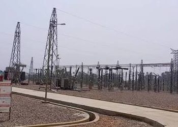 N&rsquo;Zérékoré : privés d&rsquo;électricité depuis l&rsquo;incendie du marché, des commerçants dénoncent un « favoritisme »