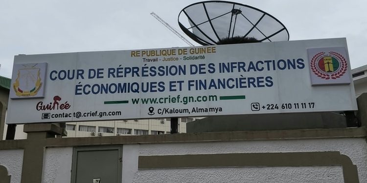 CRIEF : les procédures visant deux huissiers et une avocate jointes dans l’affaire Ecobank-Africof